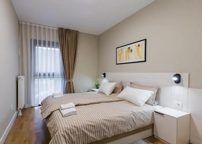 Urban Oasis 16Th Floor Penthouse, City Center, Free Private Parking